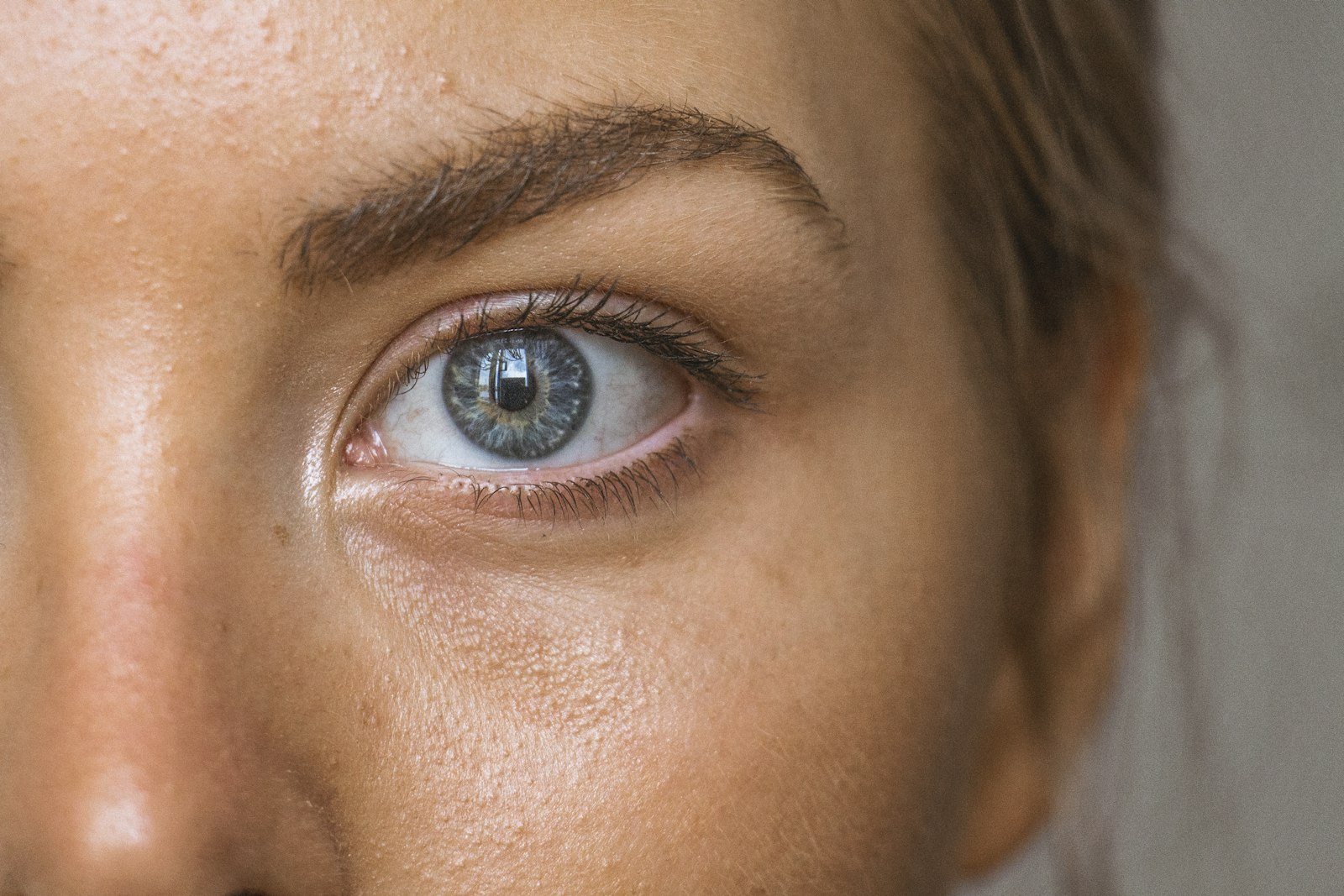 A close view of a person eye